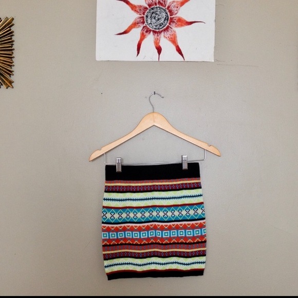 PLANET GOLD bold thread Gypsy short pencil skirt - Picture 4 of 6